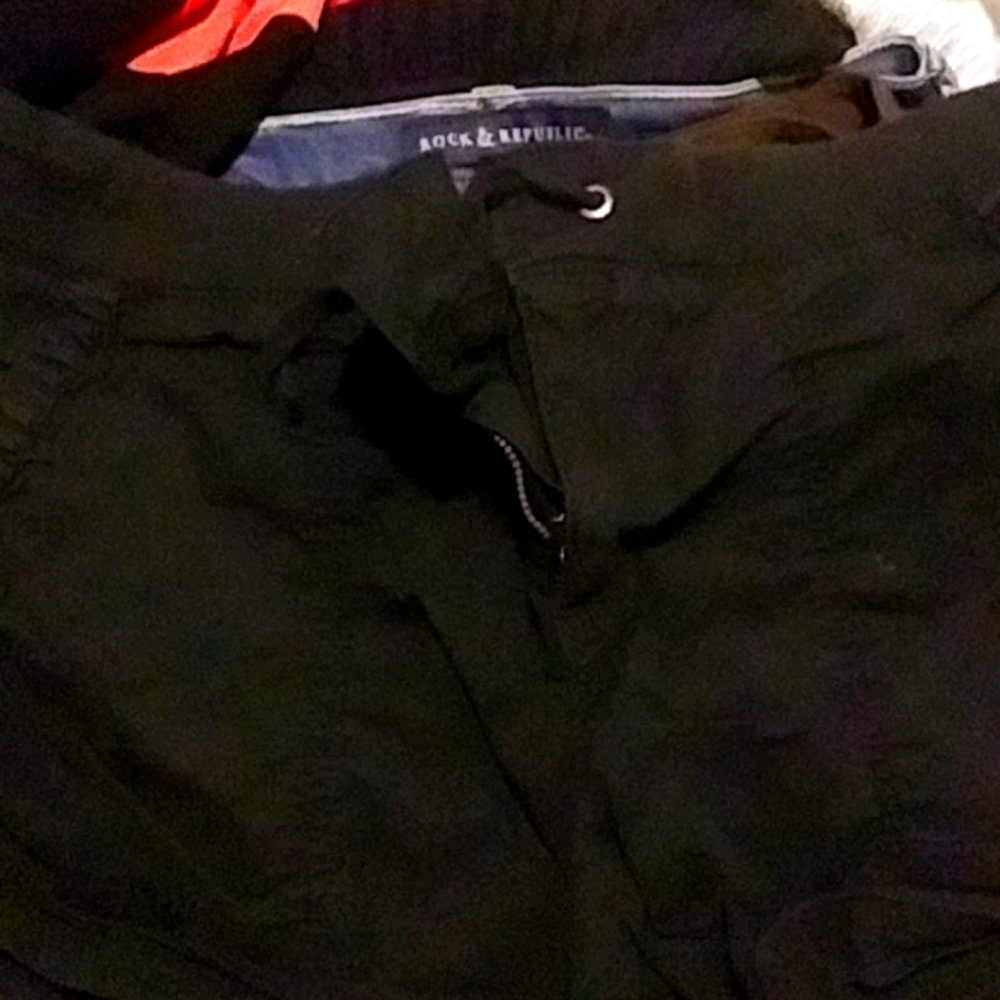 khiki shorts
